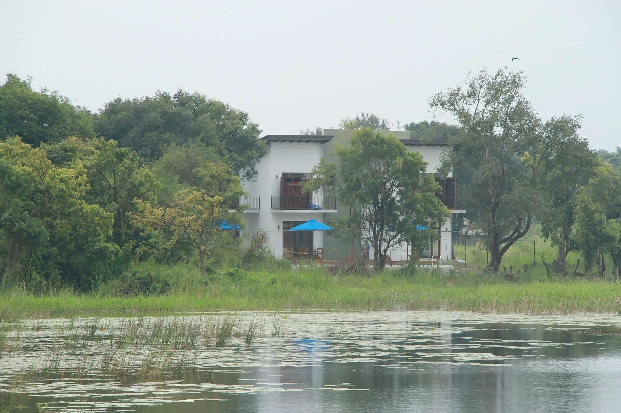 Sigiriya Wewa Addara Hotel - Hotel By The Lake Exterior foto